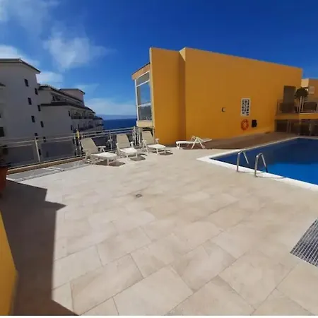 Apartament La Perla Ocean View *